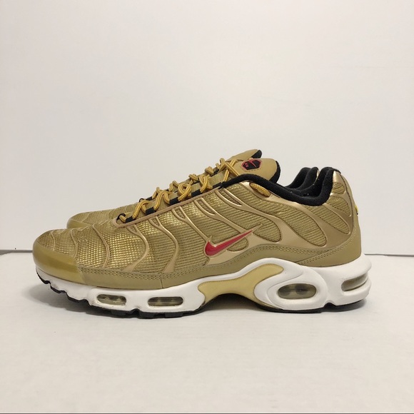 nike air max plus qs nike air max plus qs